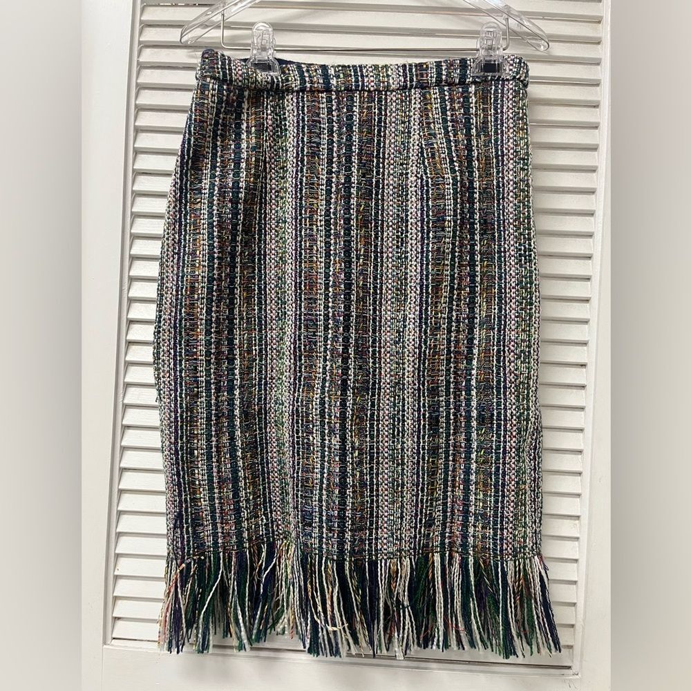 Anthropologie Multicolor Tweed Skirt M(6)
Women
